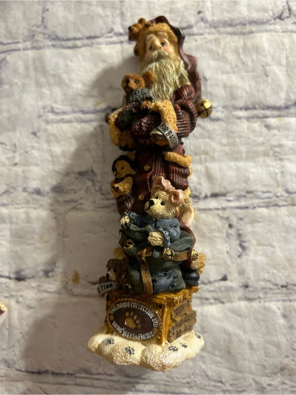 BOYDS BEARS & FRIENDS FOLKSTONE COLLECTION NA-NICK OF THE NORTH (2) SANTAS